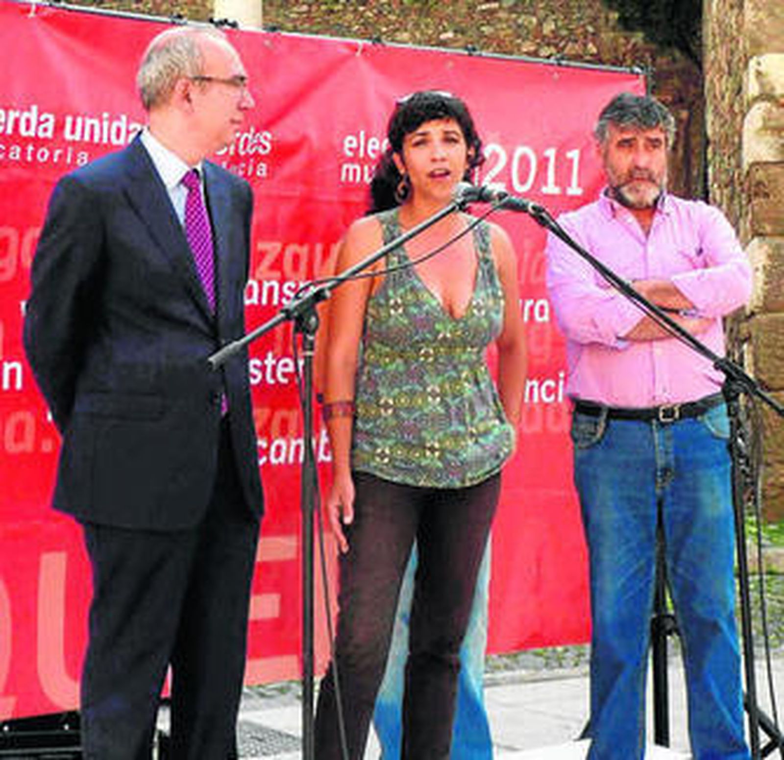 Moreno Brenes, Morillas y Galán, ayer, durante el acto de campaña.