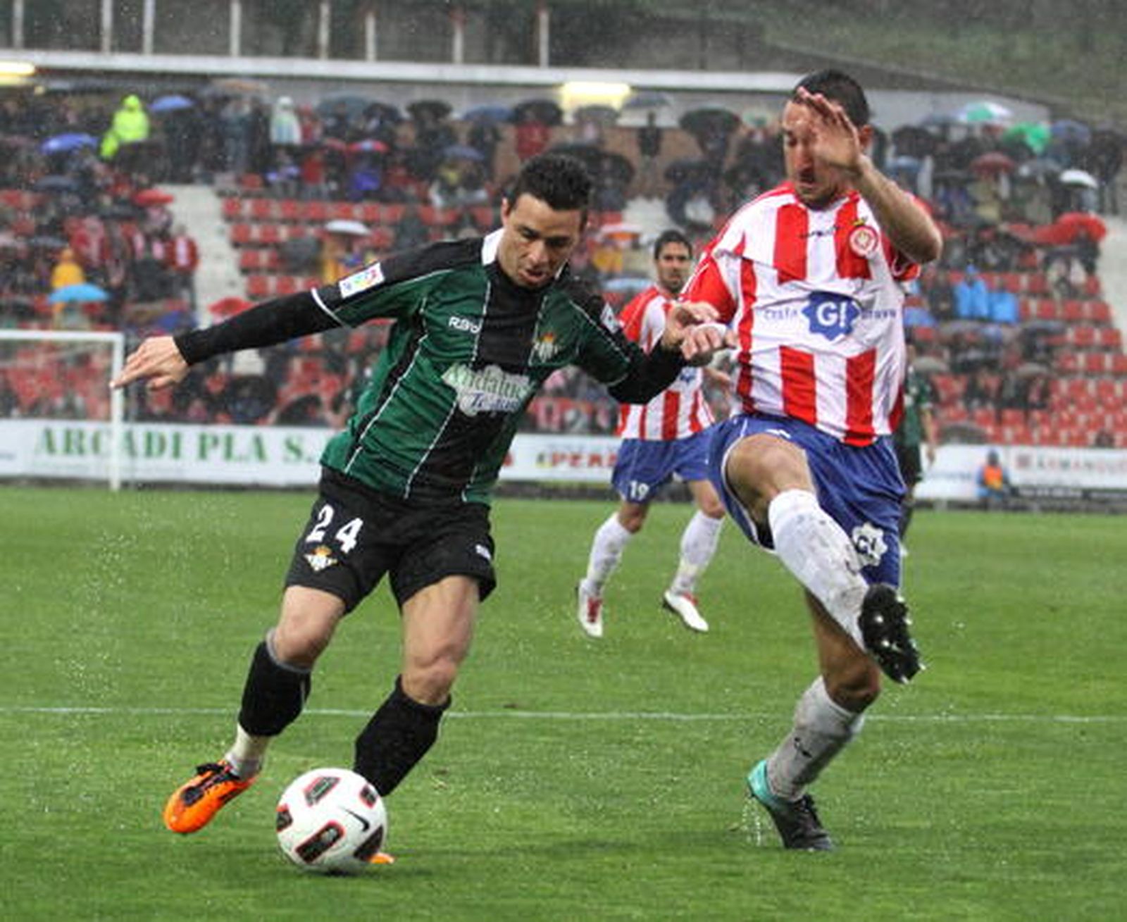 El Betis enlaza cuatro jornadas sumando puntos tras ganar a domicilio al Girona (0-1). / LOF