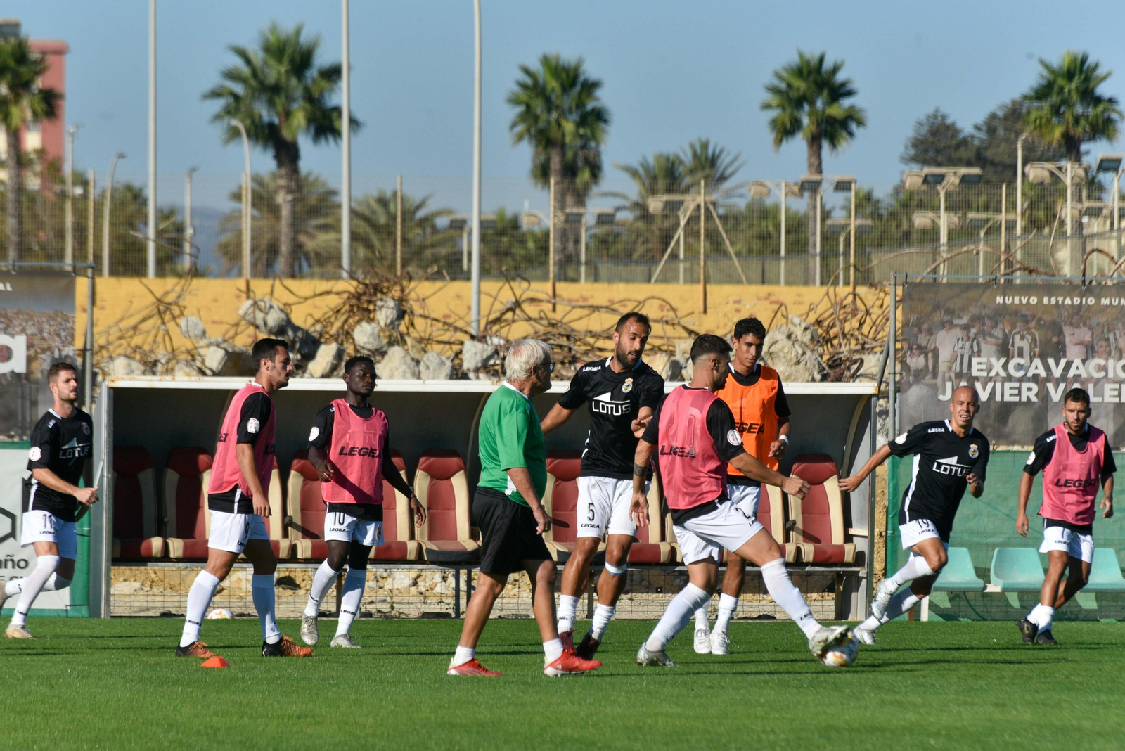 El partidillo de entrenamiento de la Balona, en imágenes