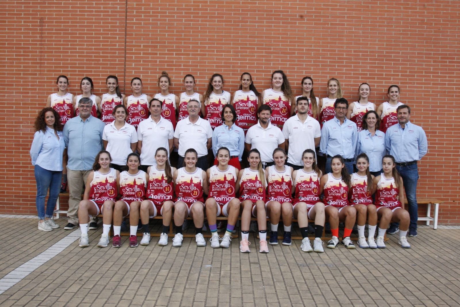 El CBS Femenino, confinado por un positivo por Covid-19