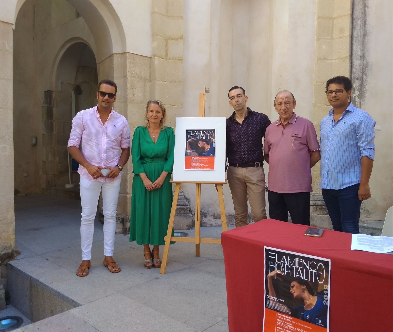 Jesús Méndez, Lola Campos, David Calleja, Bartolomé Brao y Juan Manuel Moneo, durante la presentación del ciclo.