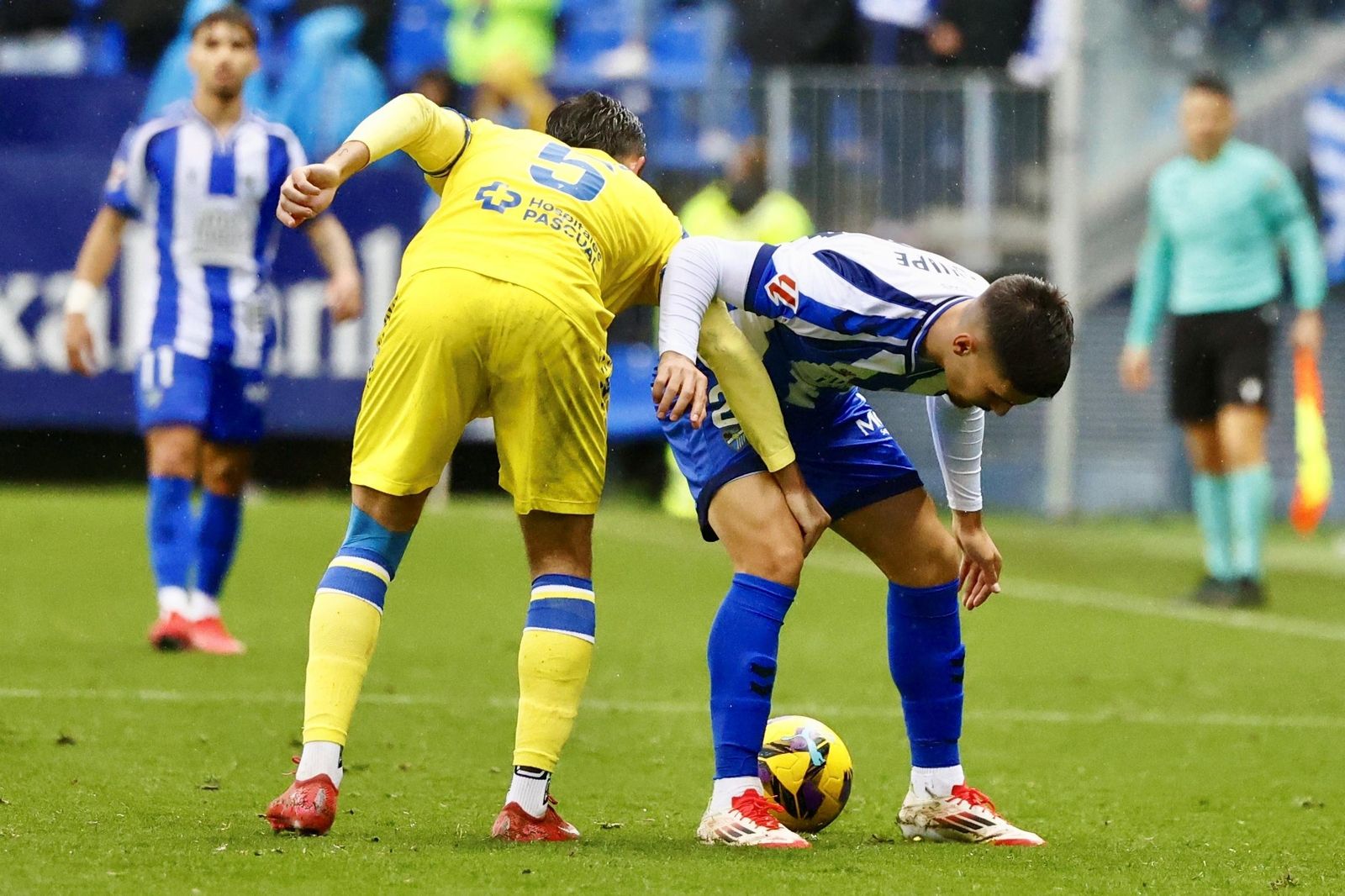 Un lance del Málaga-Cádiz de la pasada temporada.