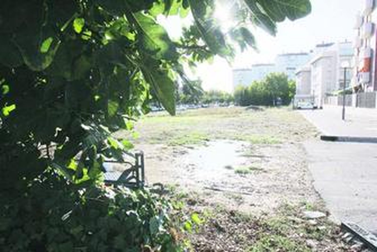 Imagen de los terrenos objeto de la polémica, los cuales están bajo supervisión judicial al ser objeto de disputa.