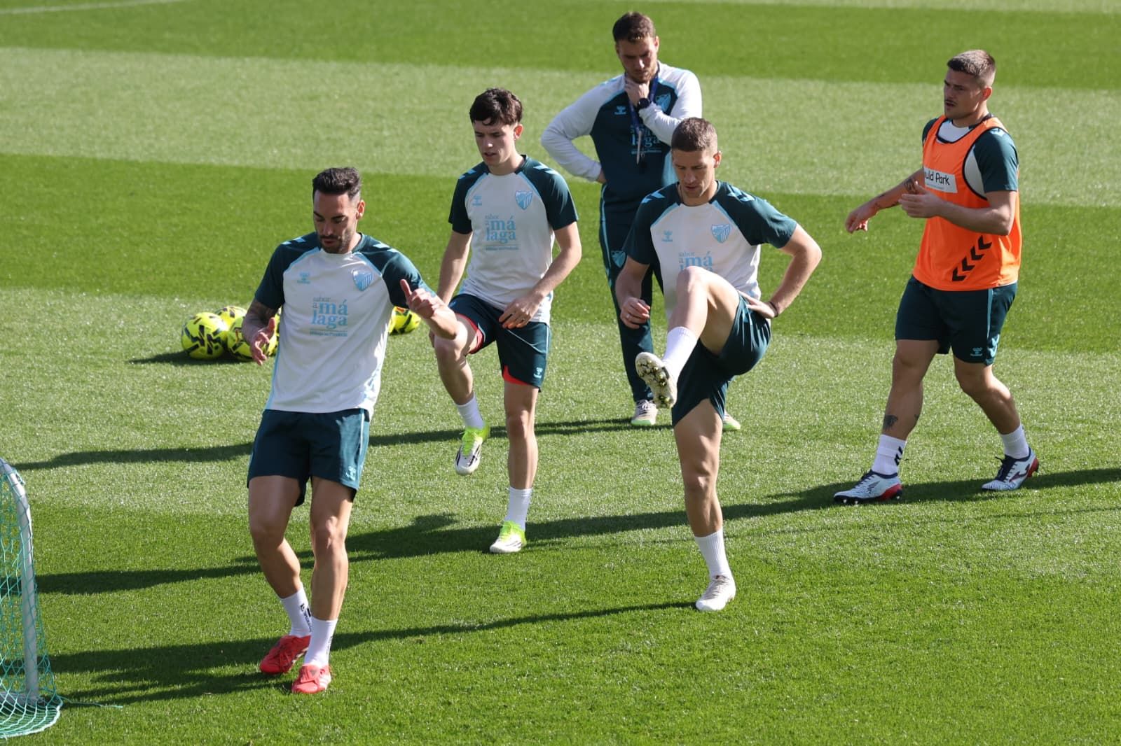 Funes, con fiebre y mascarilla pero al pie del cañón
