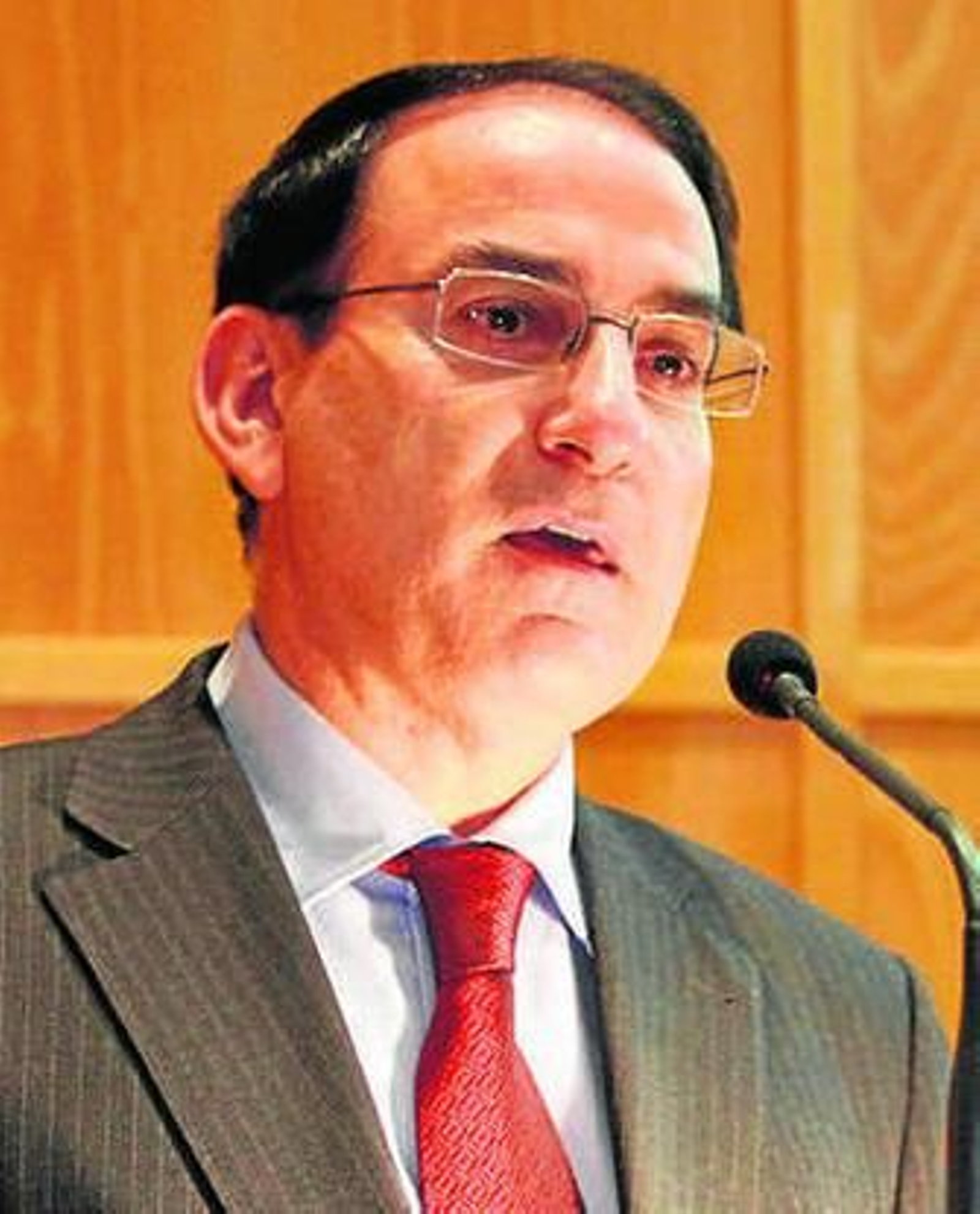 Javier González de Lara.