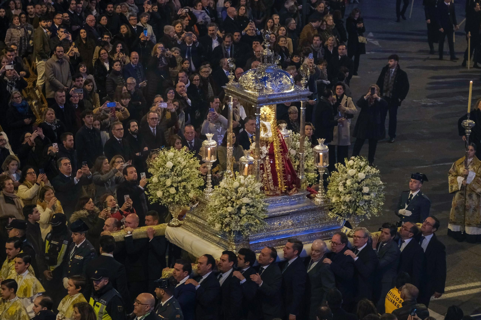 Imágenes de la procesión Magna, desde la Torre del Oro