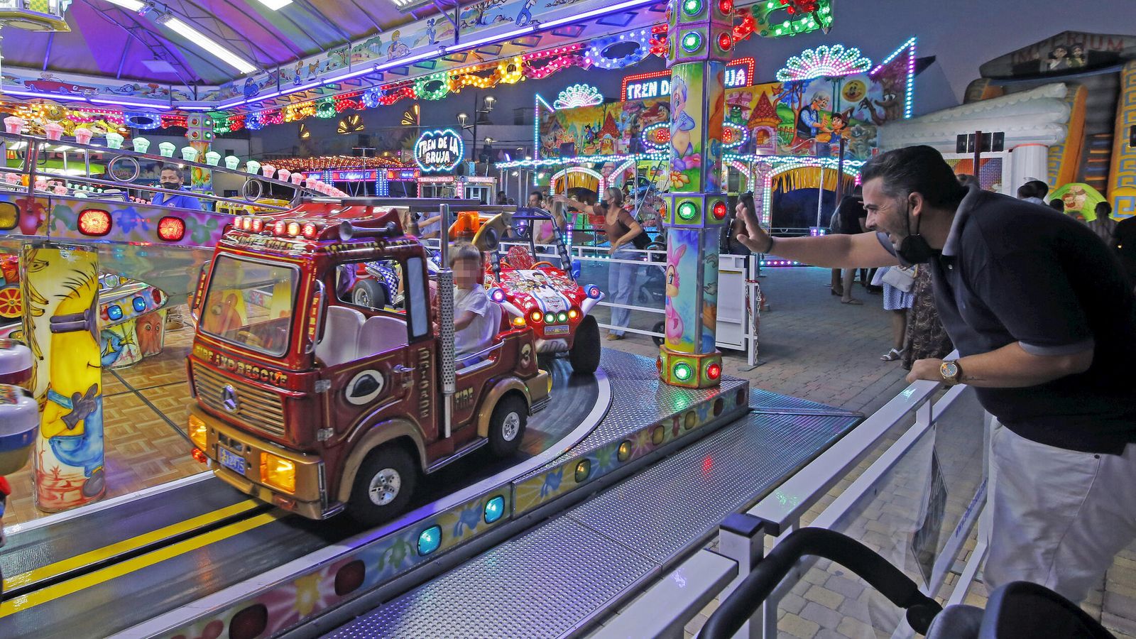 Las atracciones de la plaza Belén ya están abiertas