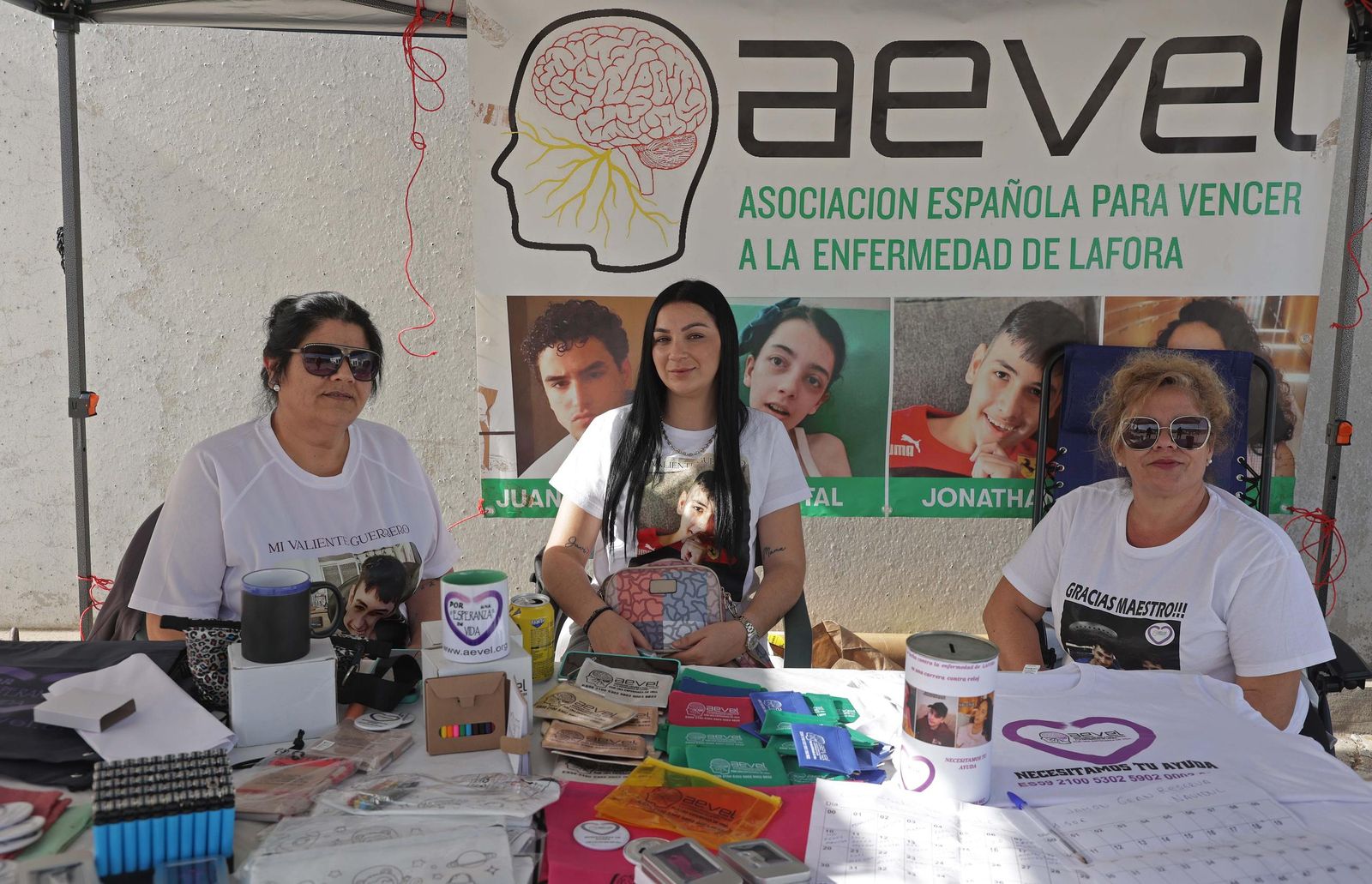 Búscate en las fotos de la Olla de San Isidro en Los Barrios .