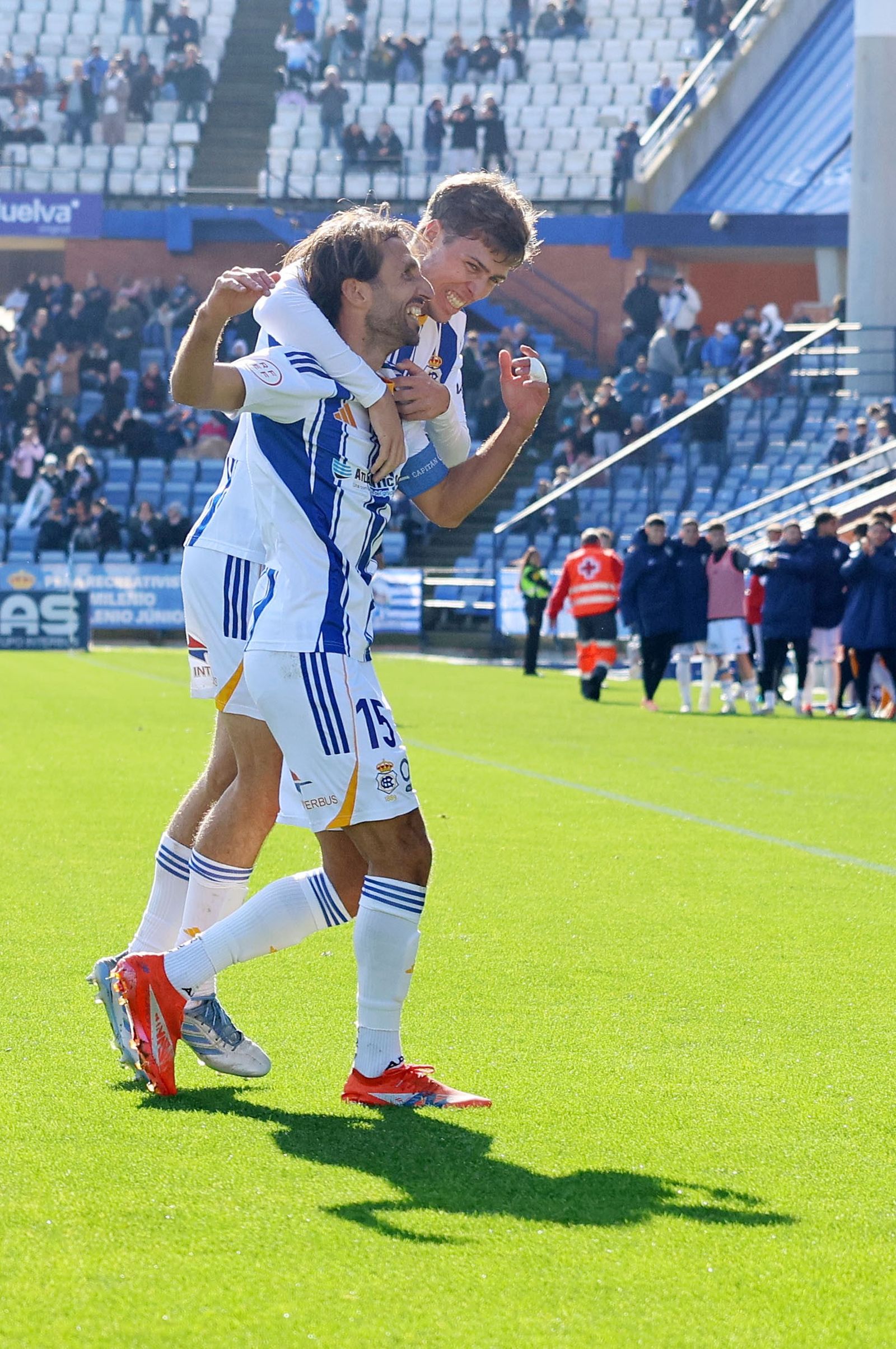 Manita del Recreativo al Estepona (5-0)