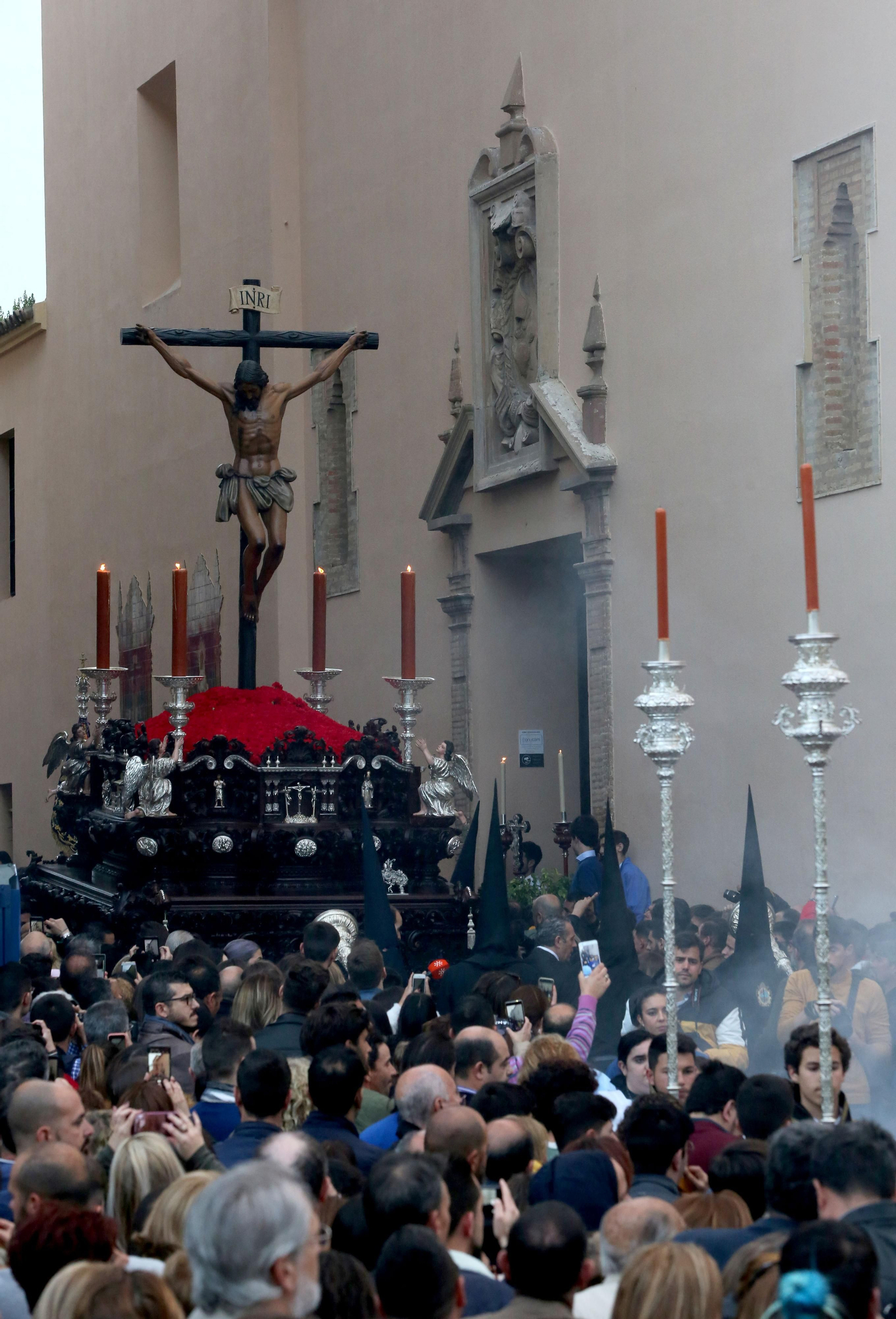 Las imágenes de la Buena Muerte en Huelva