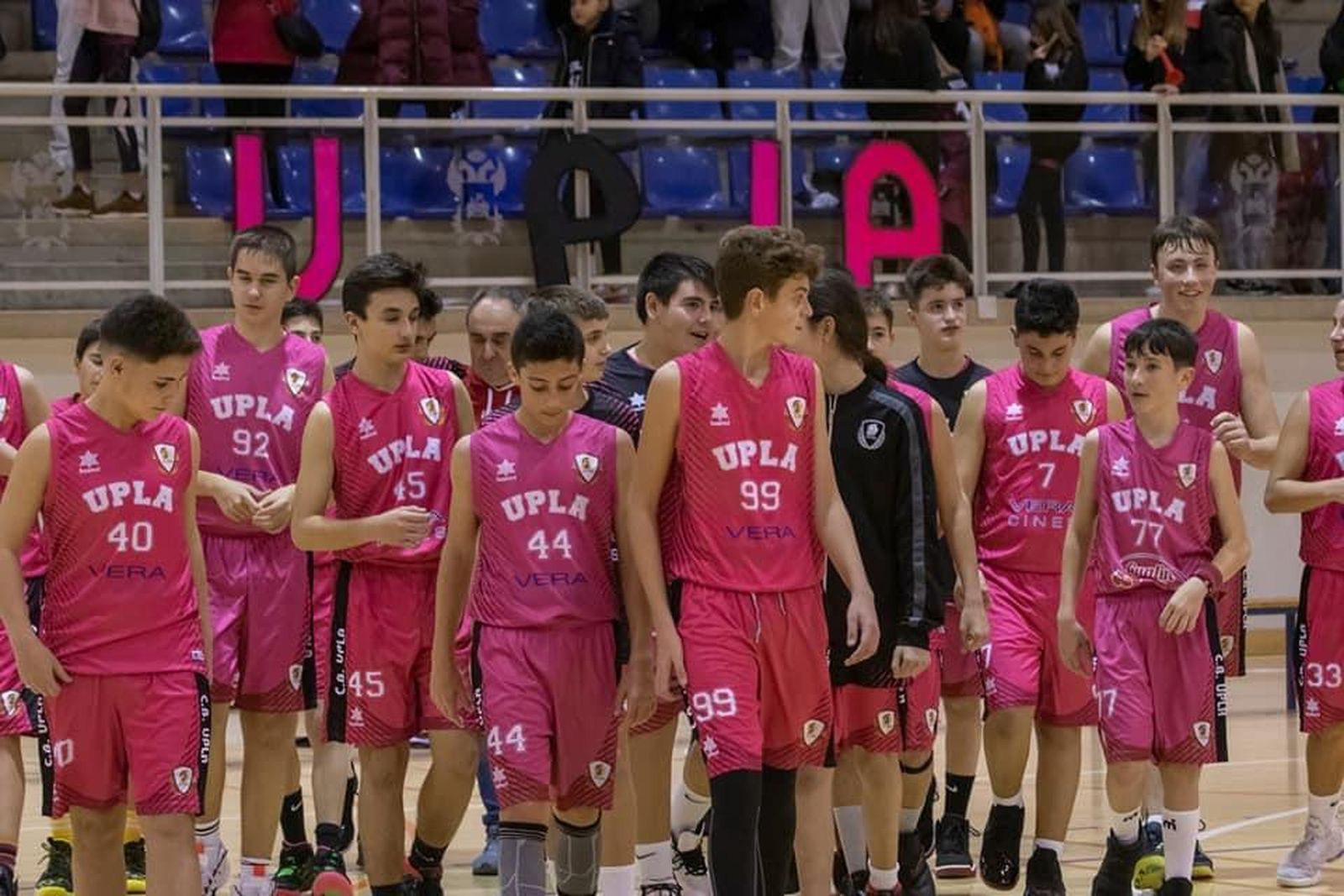 El club UPLA, premiado por la Federación Andaluza de Baloncesto por fomentar la solidaridad y hábitos saludables