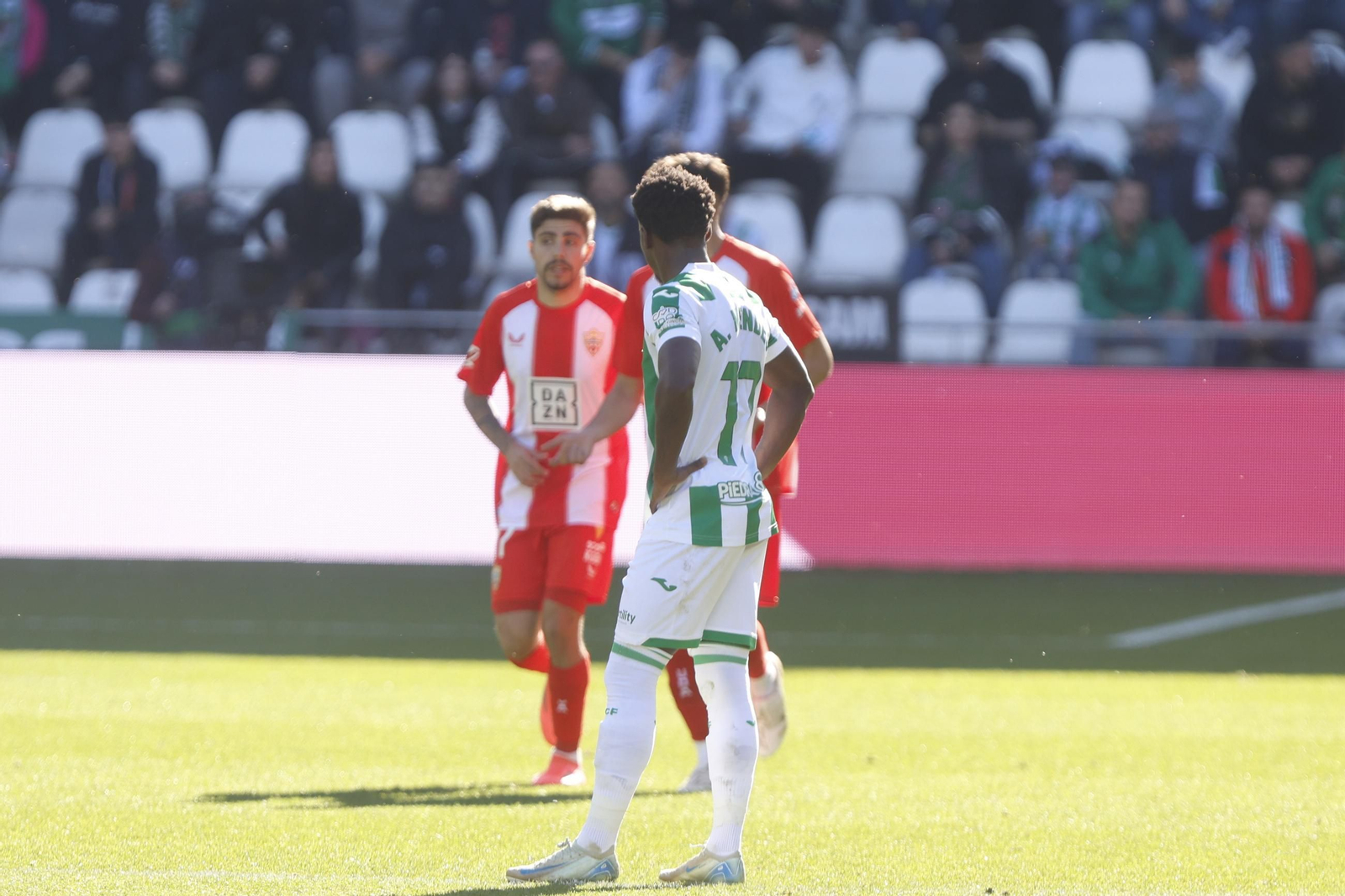 Las mejores fotos del ambiente en el Córdoba CF - Almería en El Arcángel