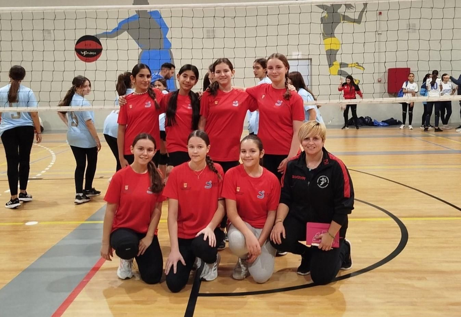El voleibol, uno de los ejes de la escuela segureña.