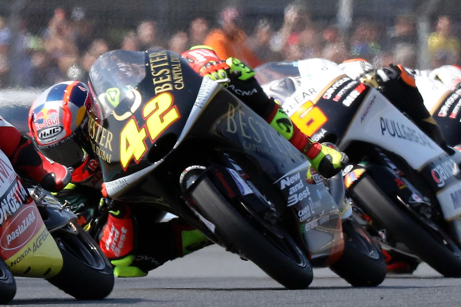 El conileño Marcos Ramírez, ayer en plena acción en la carrera de Moto3 del Gran Premio de Francia.