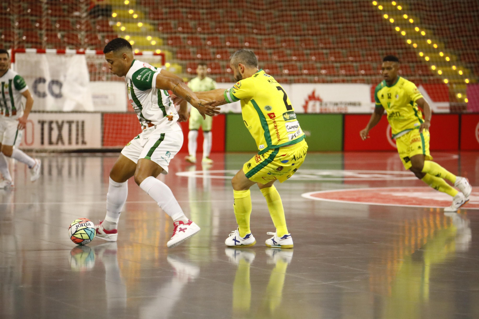 Las mejores fotos de la victoria del Córdoba Futsal ante el Jaén Paraíso Interior