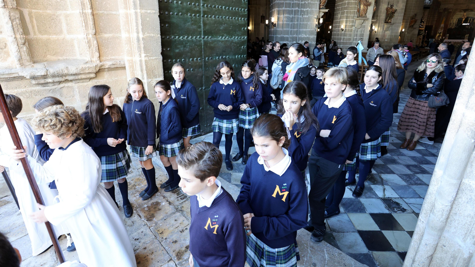 Procesión de la Virgen de la Inmaculada Concepción por las calle de Jerez