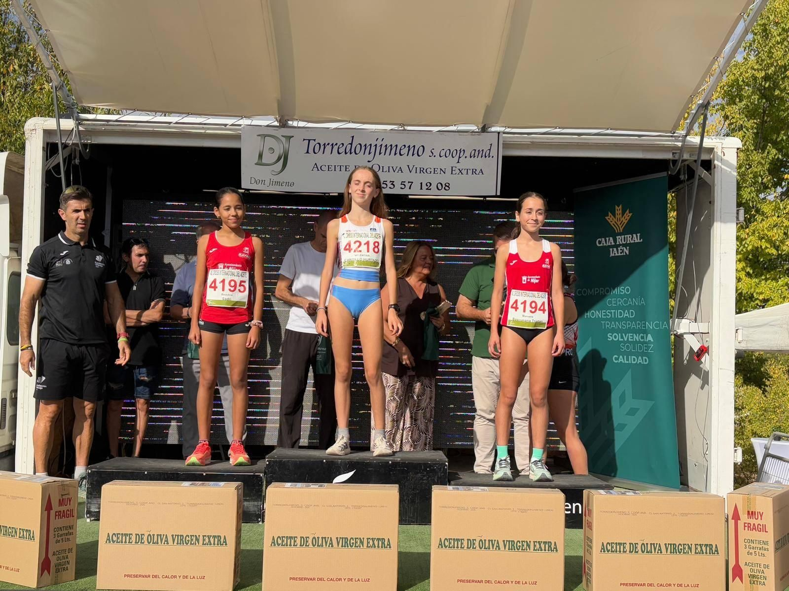En imágenes: fiesta del atletismo en el XL Cross Internacional del Aceite en Torredonjimeno