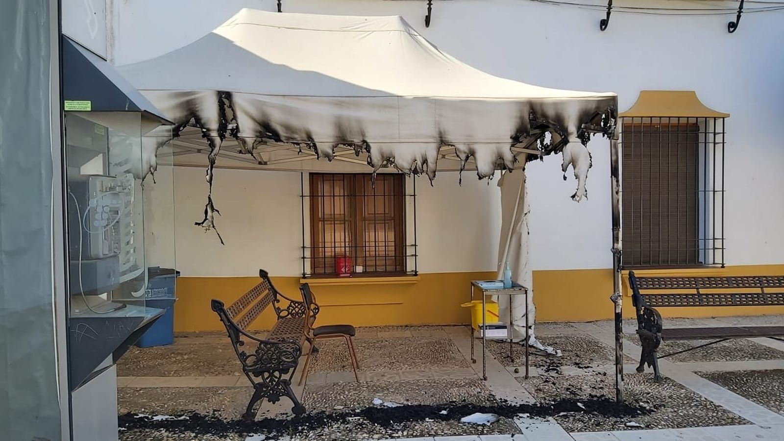 Estado en el que ha quedado la carpa habilitada.