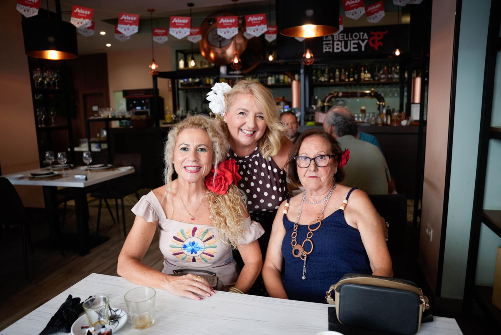 Los almerienses disfrutan del martes en la Feria del Mediodía