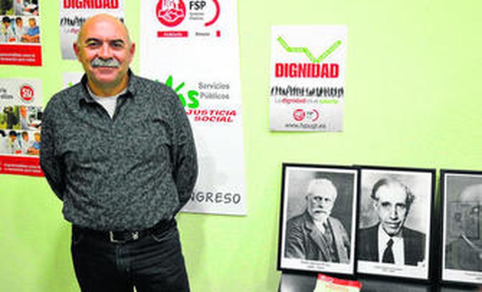 Juan Jiménez, bombero del Poniente y coordinador de la FSP UGT para los bomberos en la provincia.