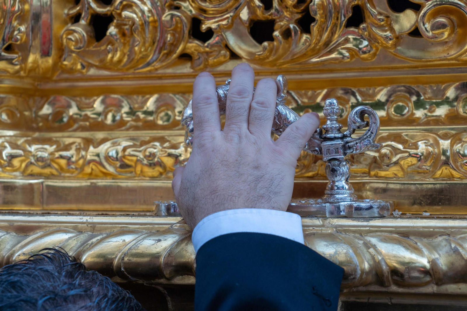 Imágenes de la procesión La Virgen del Carmen por las calles de Huelva
