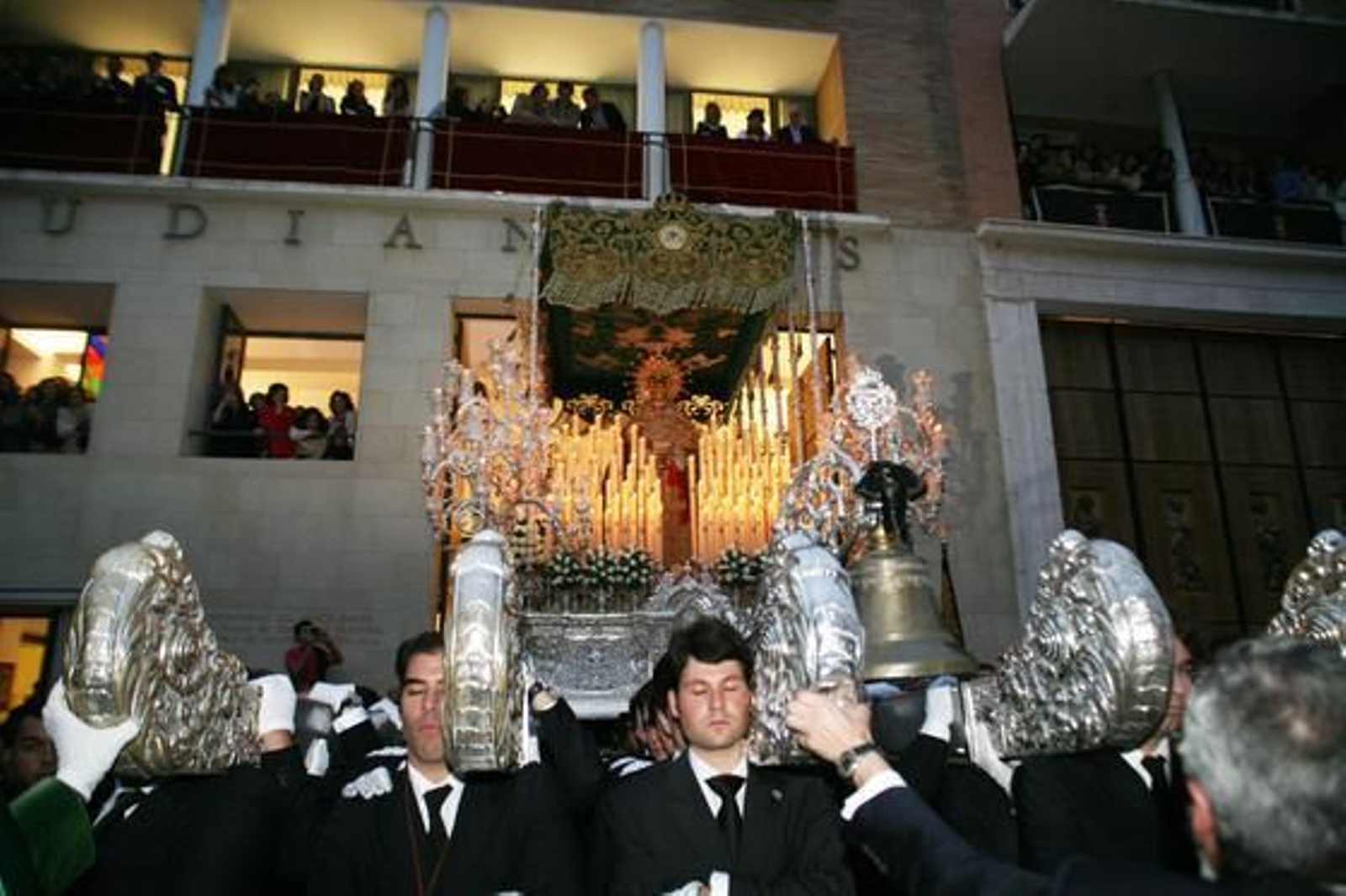 Las imágenes del Lunes Santo en Málaga