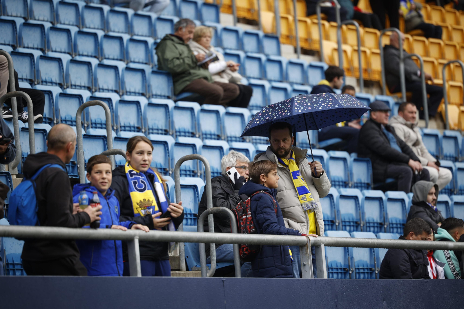 Búscate en las imágenes del Cádiz CF-Atlético de Madrid