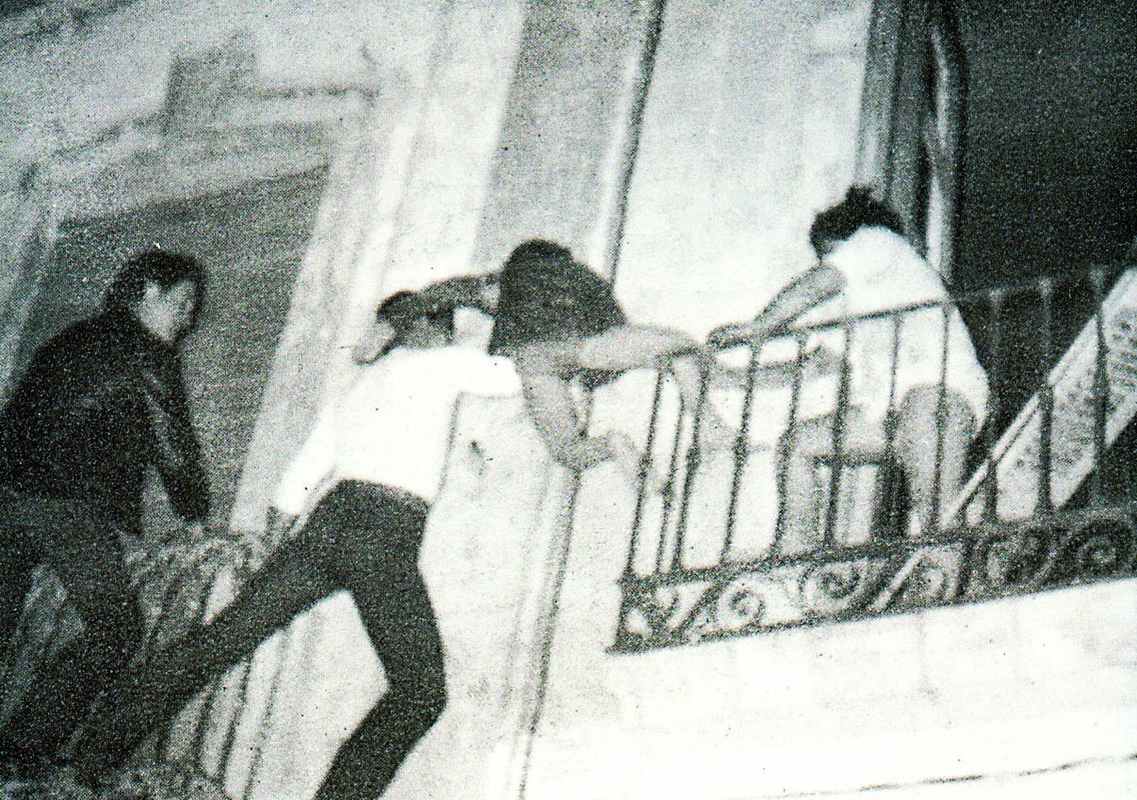 AÑO 1980. Explosión en calle Gerona. Siete víctimas mortales.