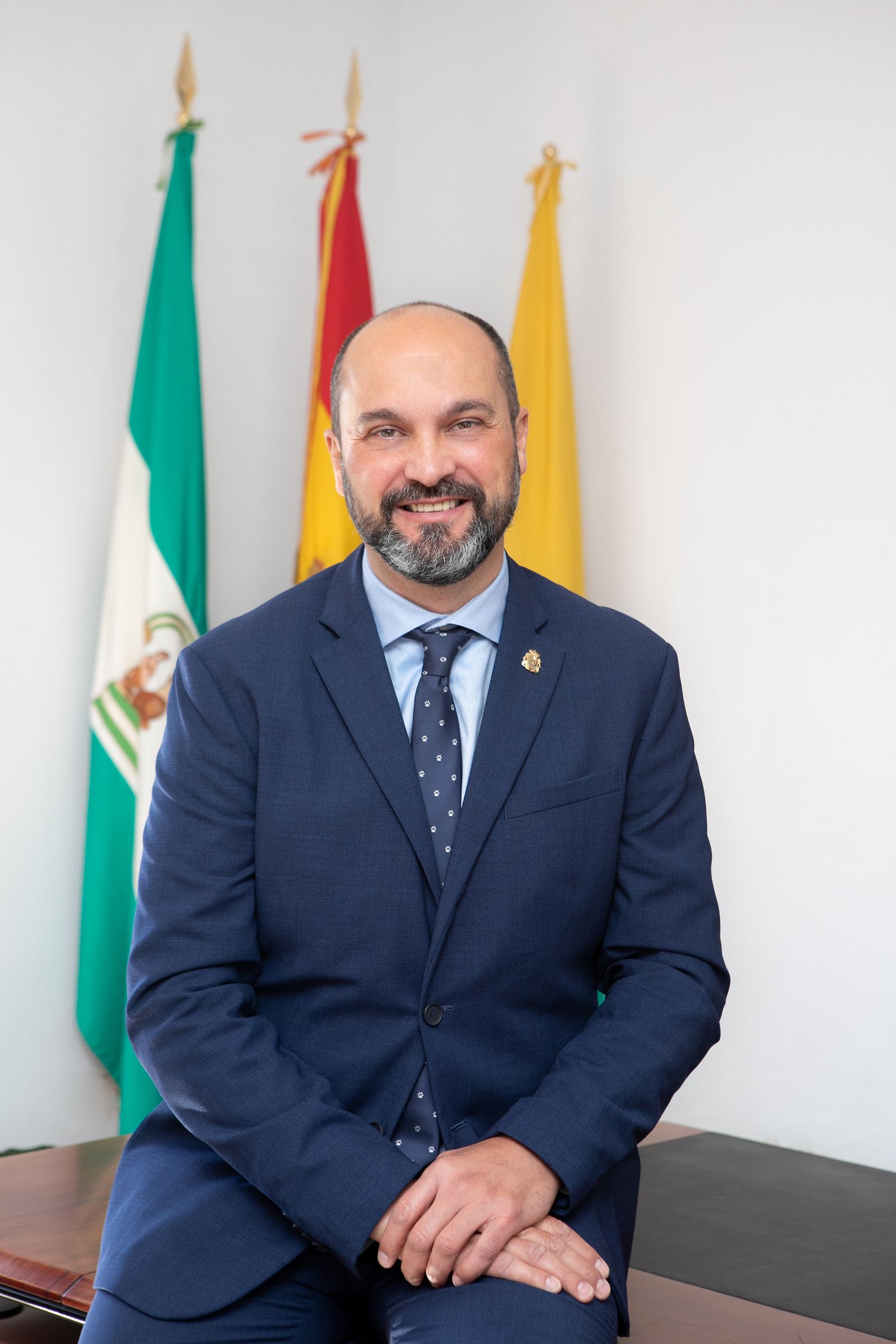 Miguel Alconchel, alcalde de Los Barrios.