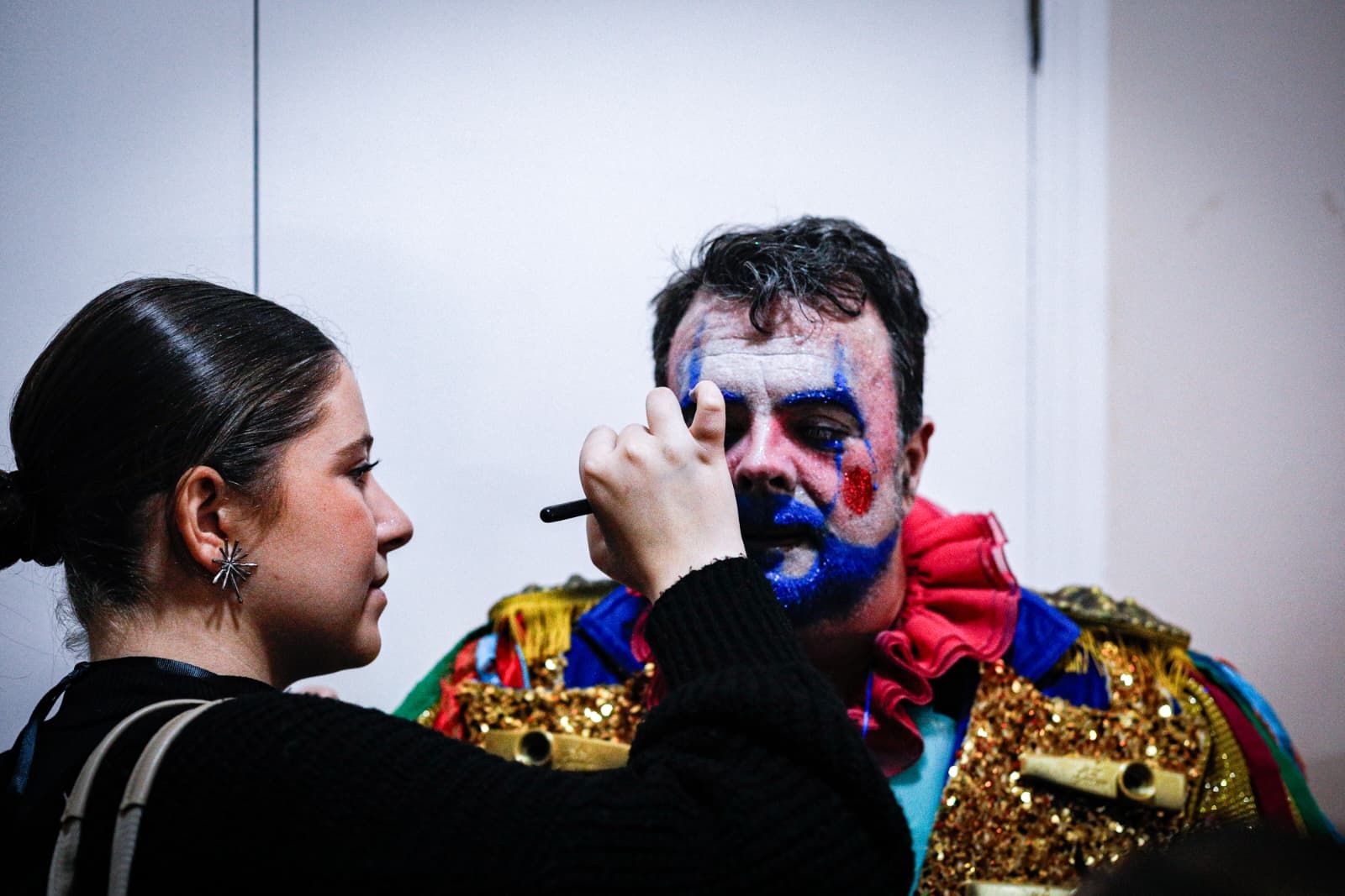 Búscate entre las mejores imágenes de la cuarta semifinal del COAC 2026