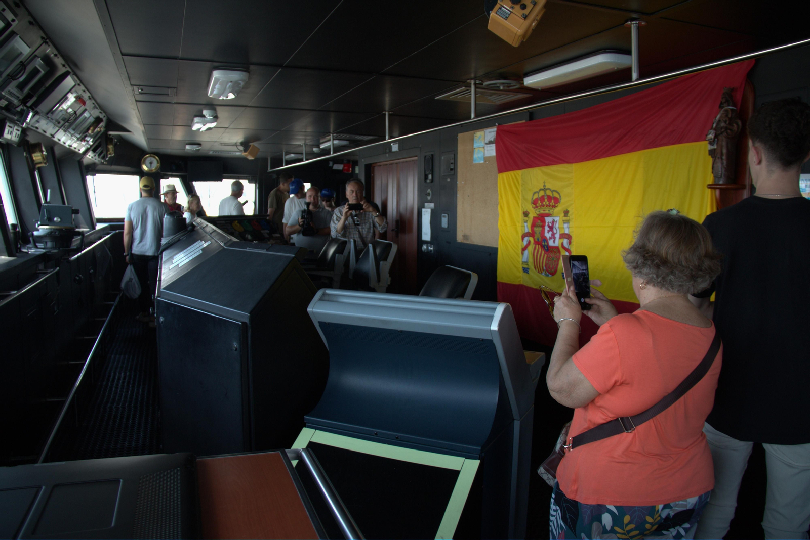 Éxito de participación para ver de cerca el despliegue de las Fuerzas Armadas en Motril