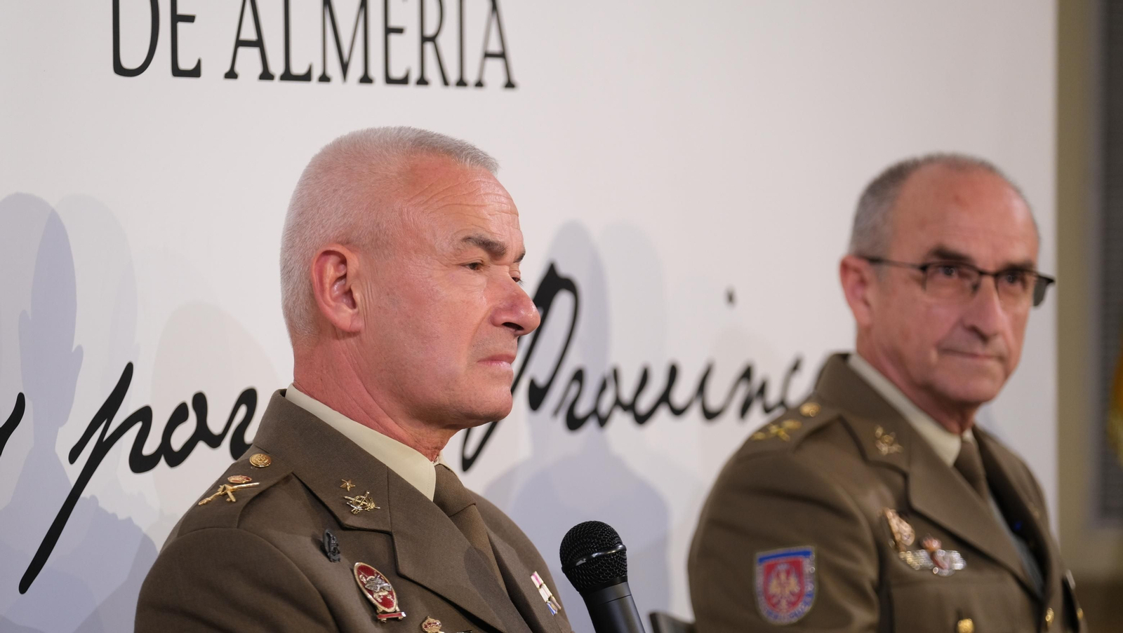 Fotogalería de la reunión de generales de la Brigada Rey Alfonso XIII de La Legión Española