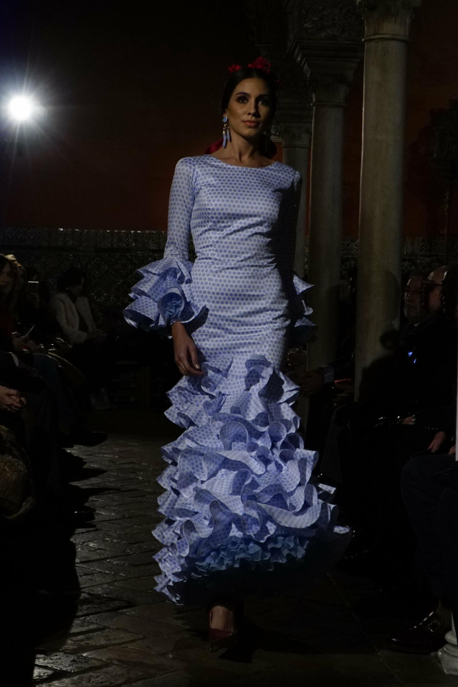 Se abre la temporada de moda flamenca 2020: todas las fotos del desfile de Lina 1960