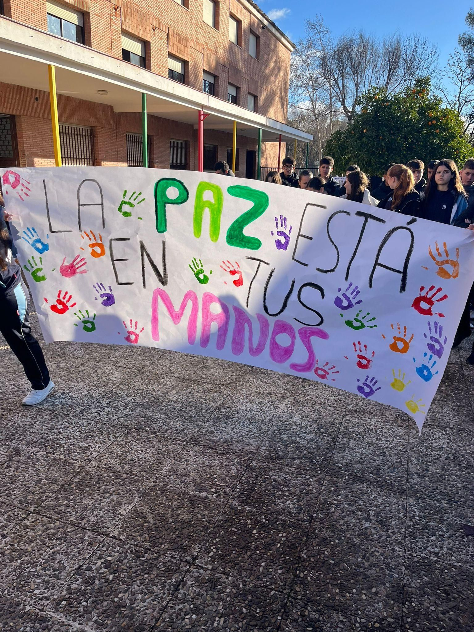 Los colegios de Córdoba celebran el Día de la Paz, en imágenes