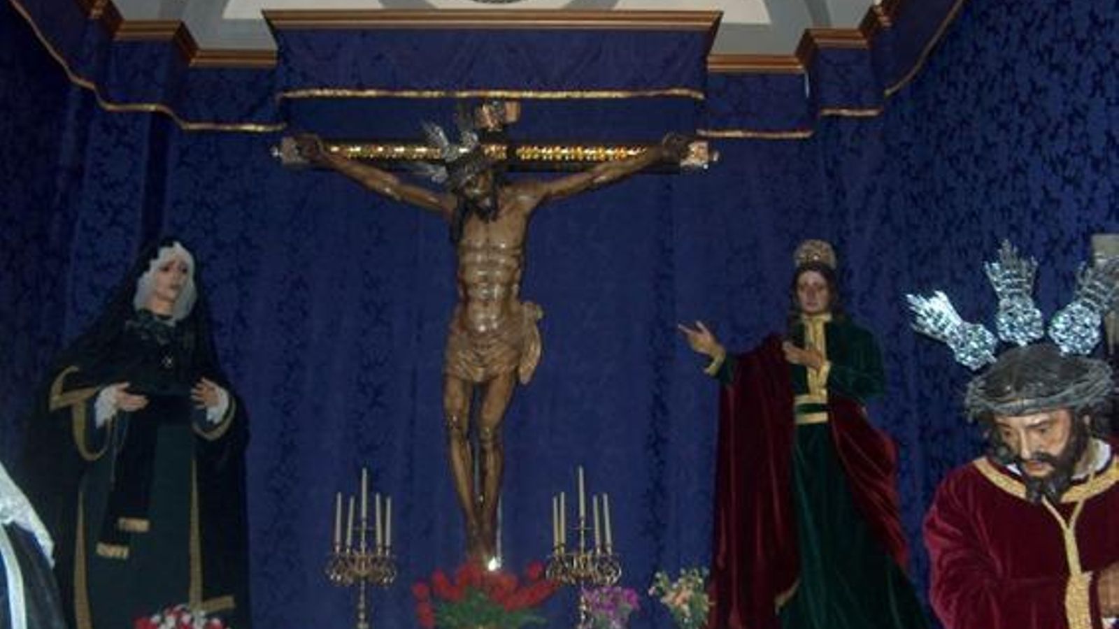 Capilla lateral izquierda de la iglesia de San Francisco.