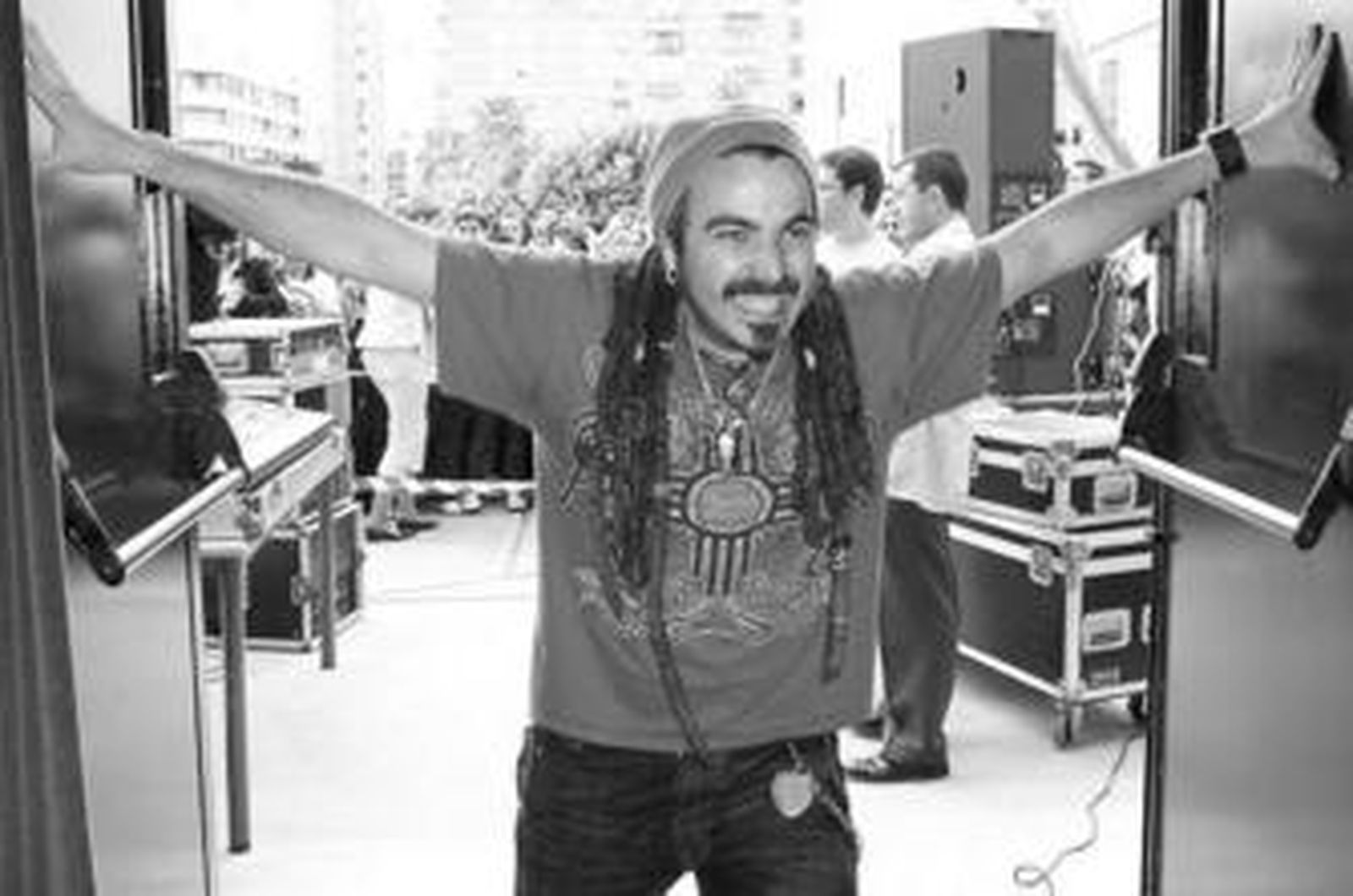 El cantante, momentos antes de salir al escenario.