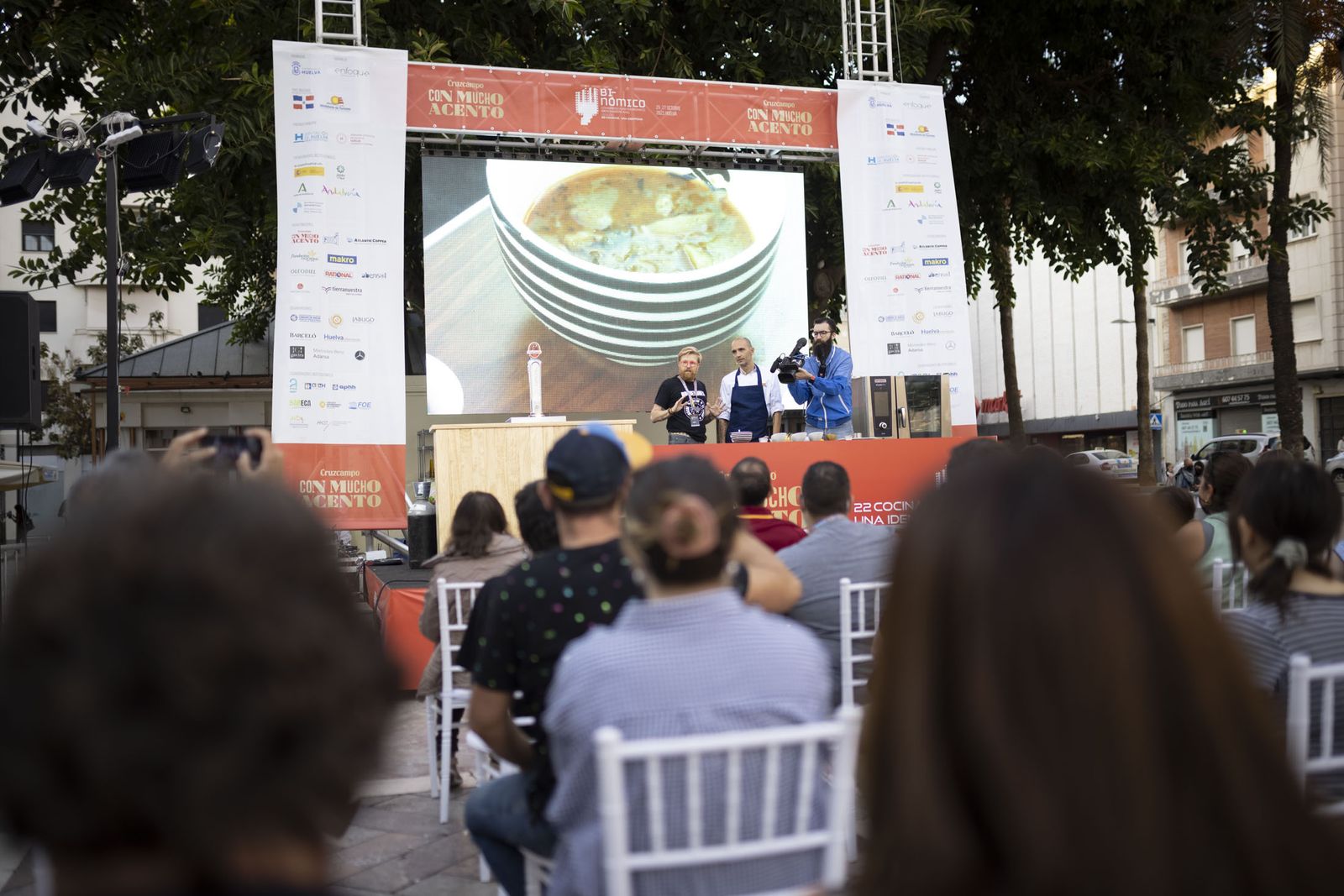 Los mejores chefs cocinan en la calle: Restaurante Ultra Marino