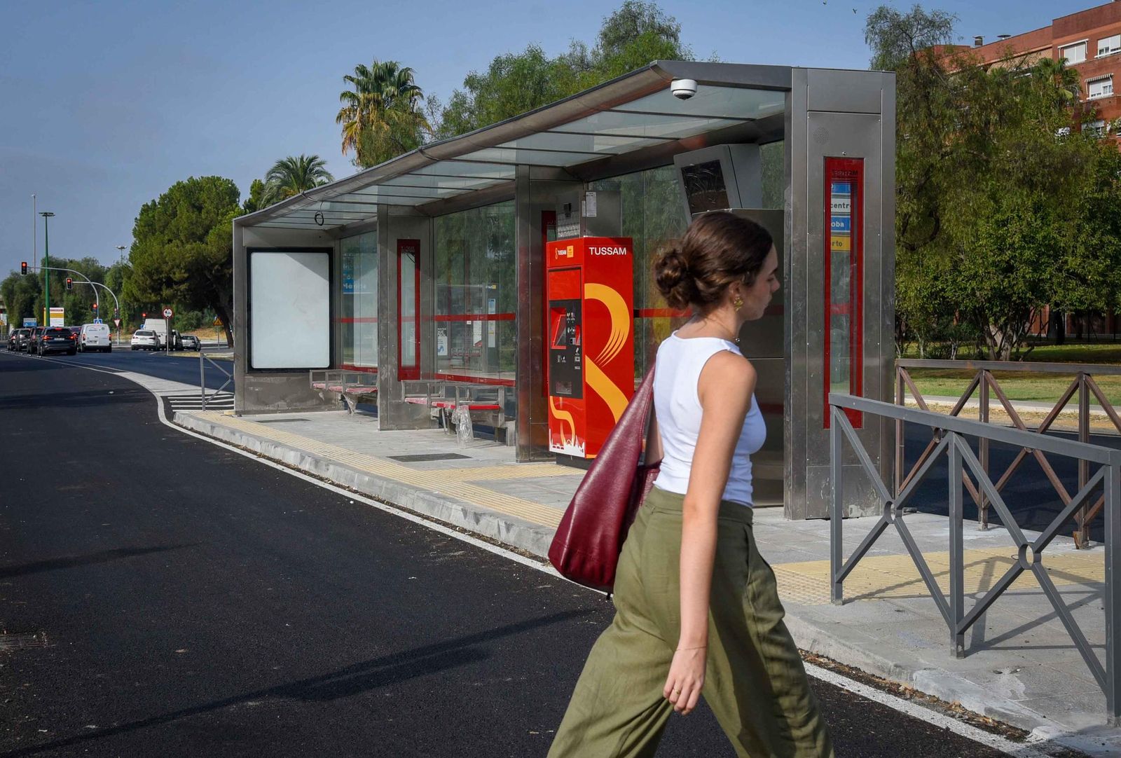 Fotografías de las obras en Sevilla Este por el tranvibús