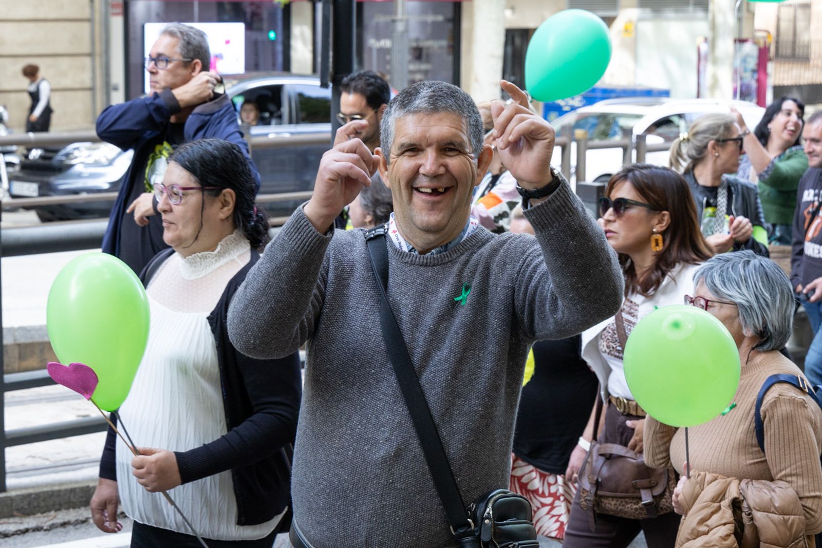 Marcha organizada con motivo del Día Mundial de la Salud Mental, en imágenes