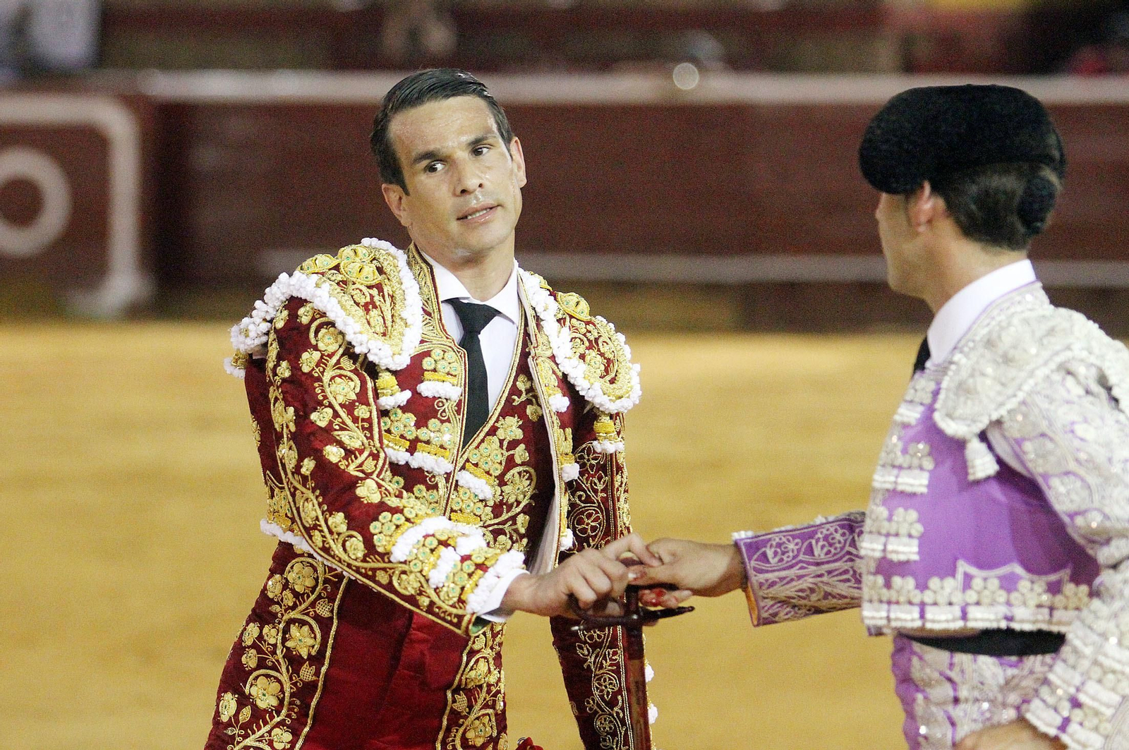 Imágenes de José María Manzanares durante la corrida de esta tarde en la Plaza de toros La Merced