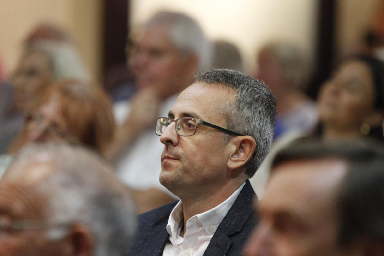Fotogalería reunión Presidente Junta Andalucía, Juanma Moreno, con dueños viviendas irregulares del Almanzora
