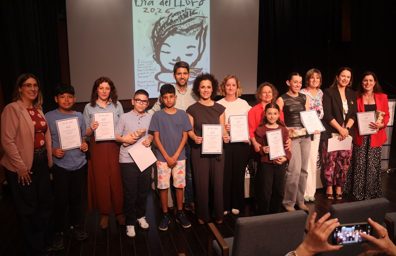 El Ejido entrega los premios del Certamen Literario y Marcapáginas