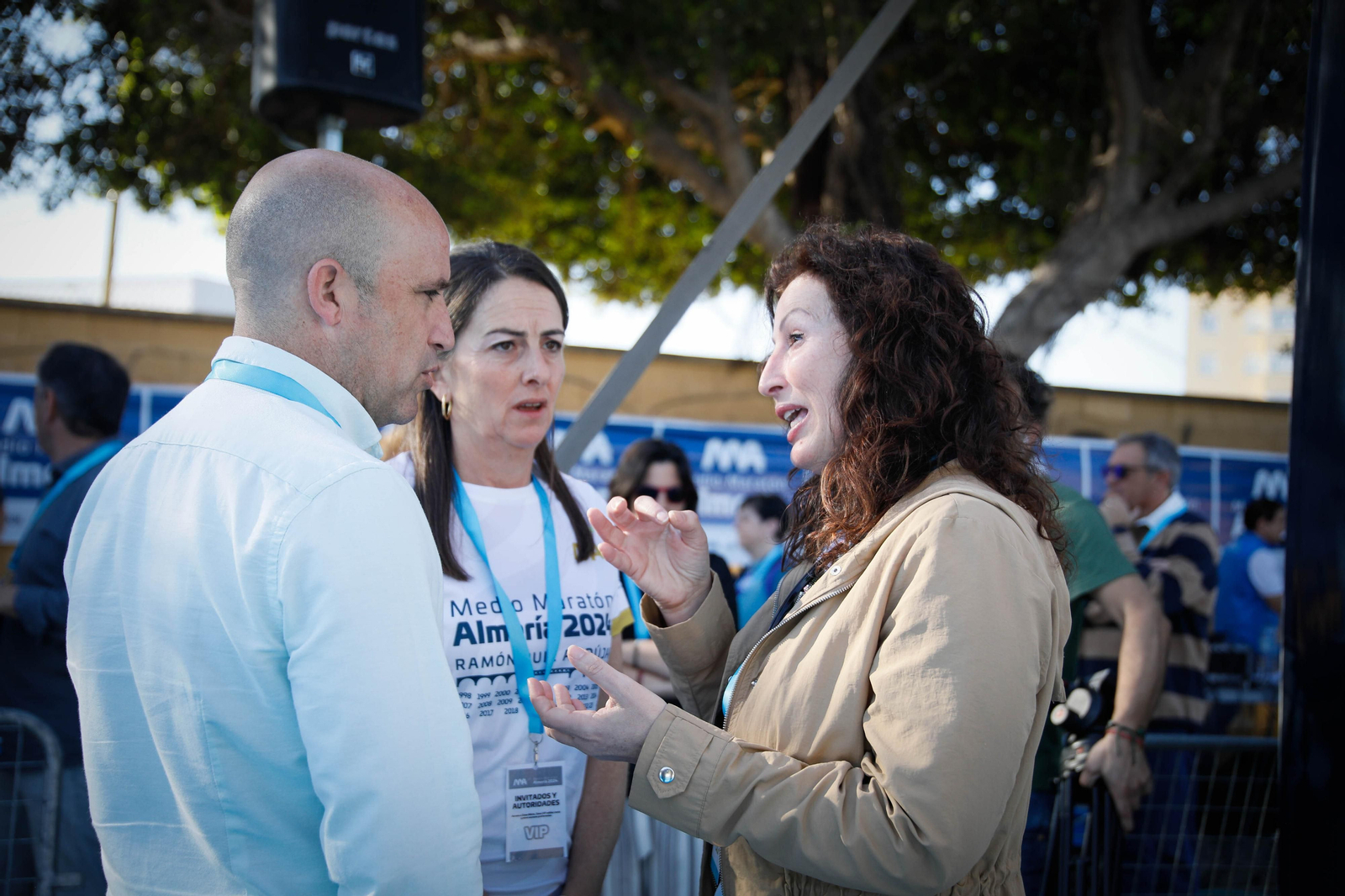Imágenes de la salida de la Media maratón Ciudad de Almería