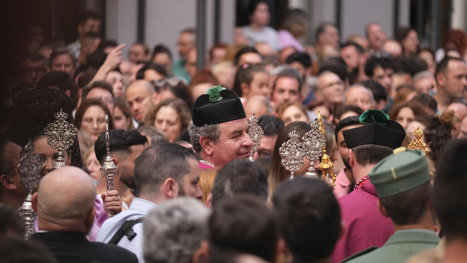 Imágenes de la salida extraordinaria de Jesús Cautivo de Medinaceli, por su 75 aniversario, Almería