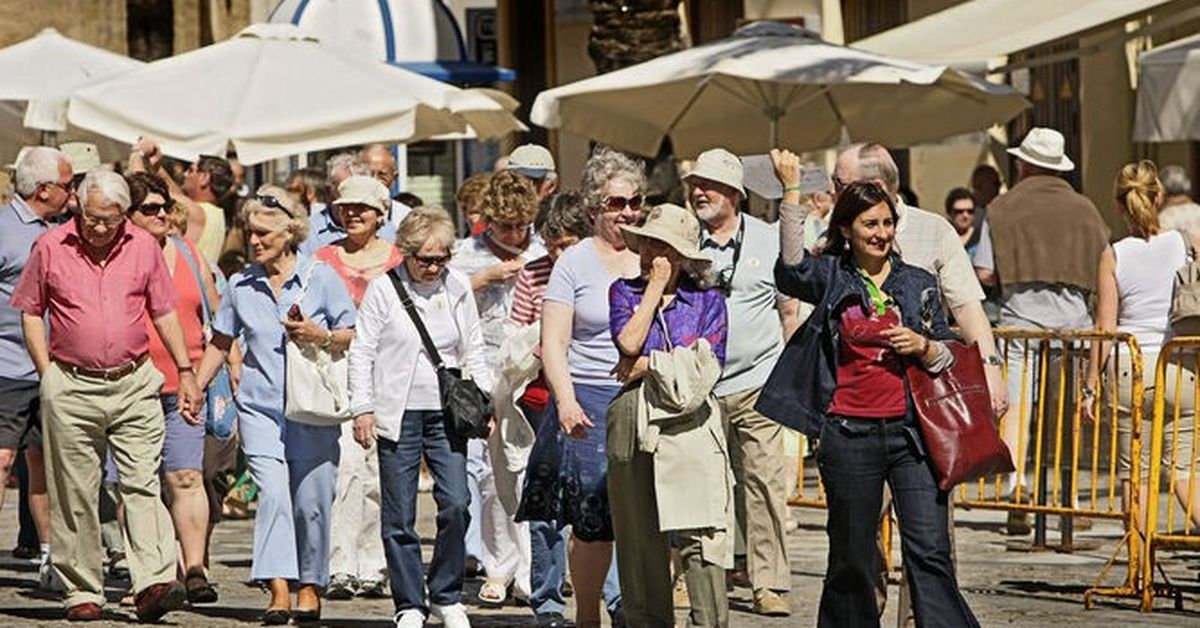 Cádiz bate un nuevo récord al registrar más 11 millones de pernoctaciones en alojamientos turísticos en 2025