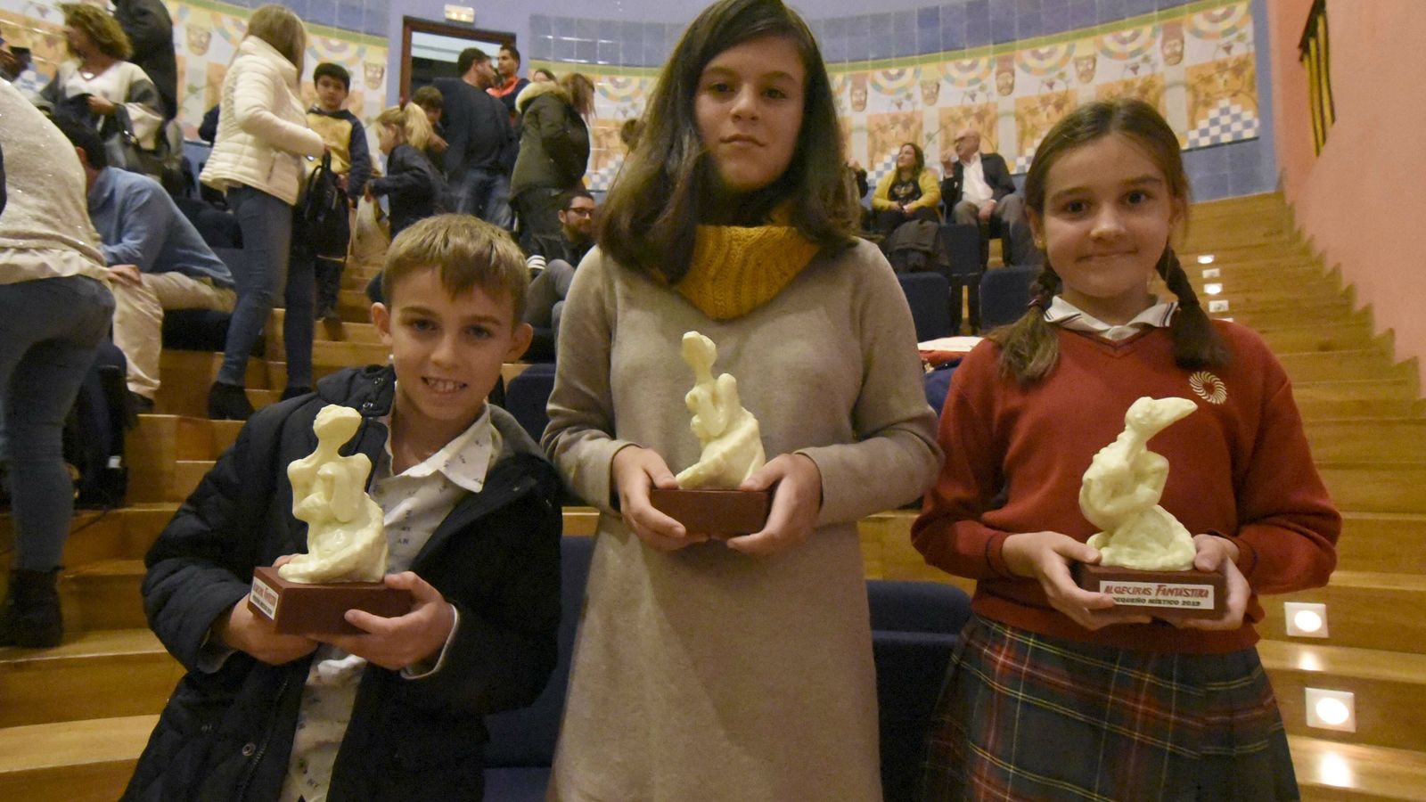 Daniel Carrasco, Ana Suárez y Lucía Ibarra, vencedores de los Pequeños Místicos 2019