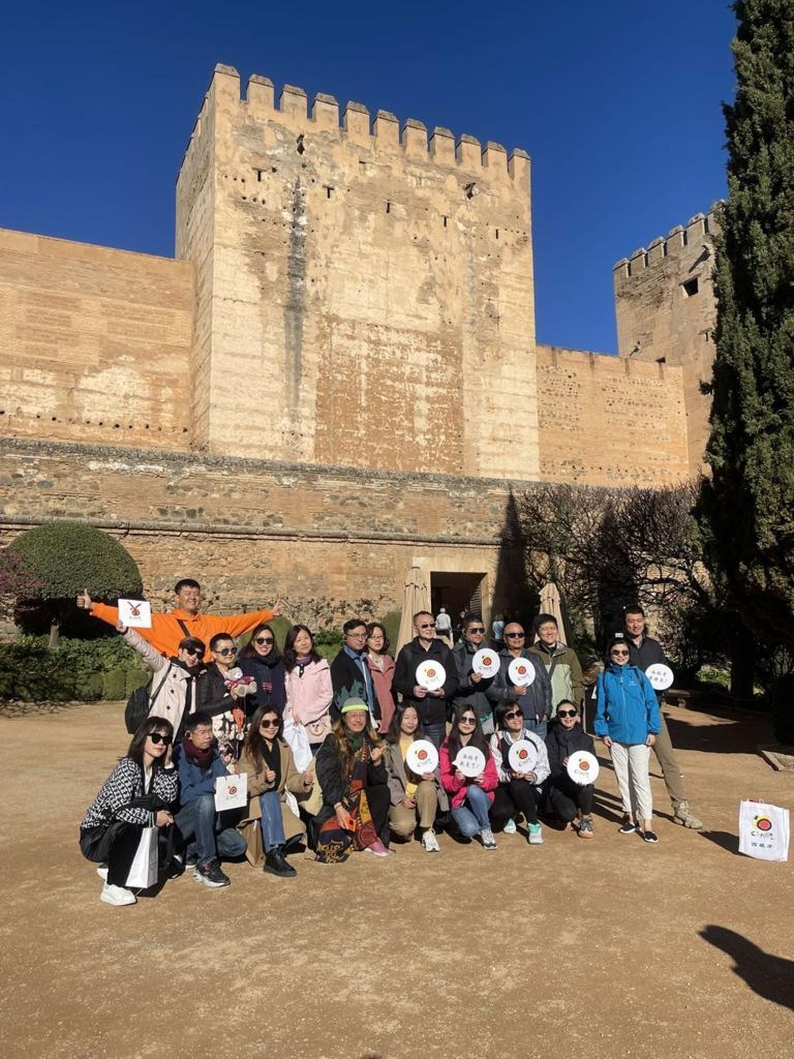 Los touroperadores en la Plaza de los Aljibes.