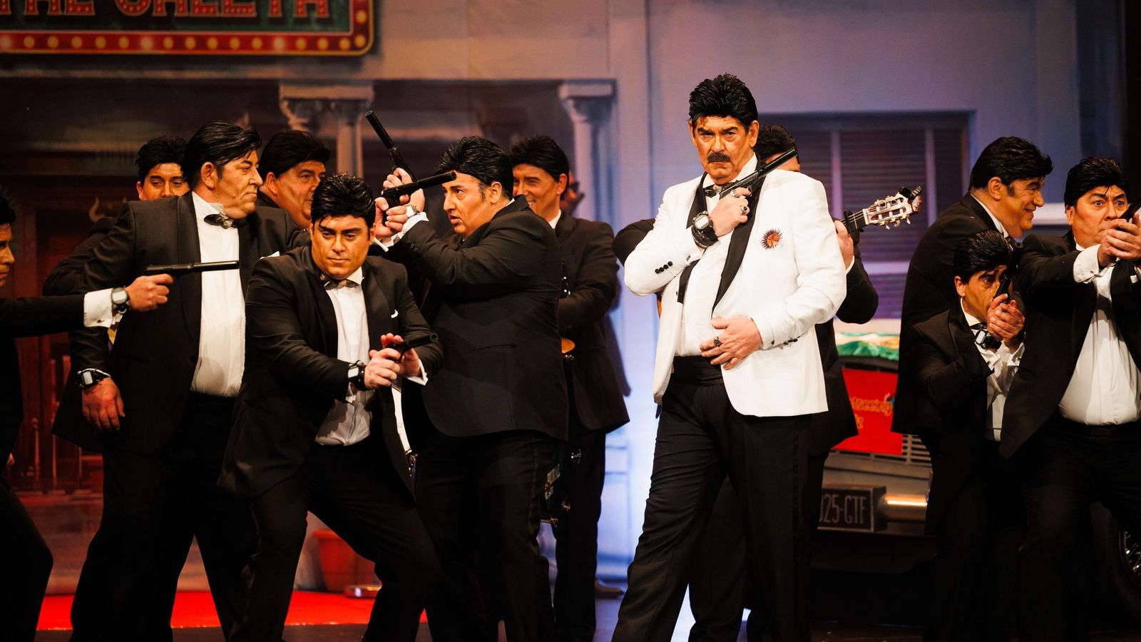 Búscate entre las mejores imágenes de la final del COAC 2025 del Carnaval de Cádiz