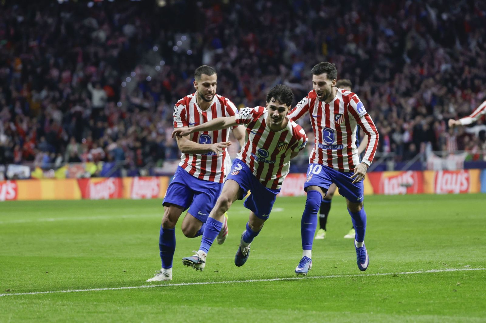 Las fotos del Atlético de Madrid - Brujas