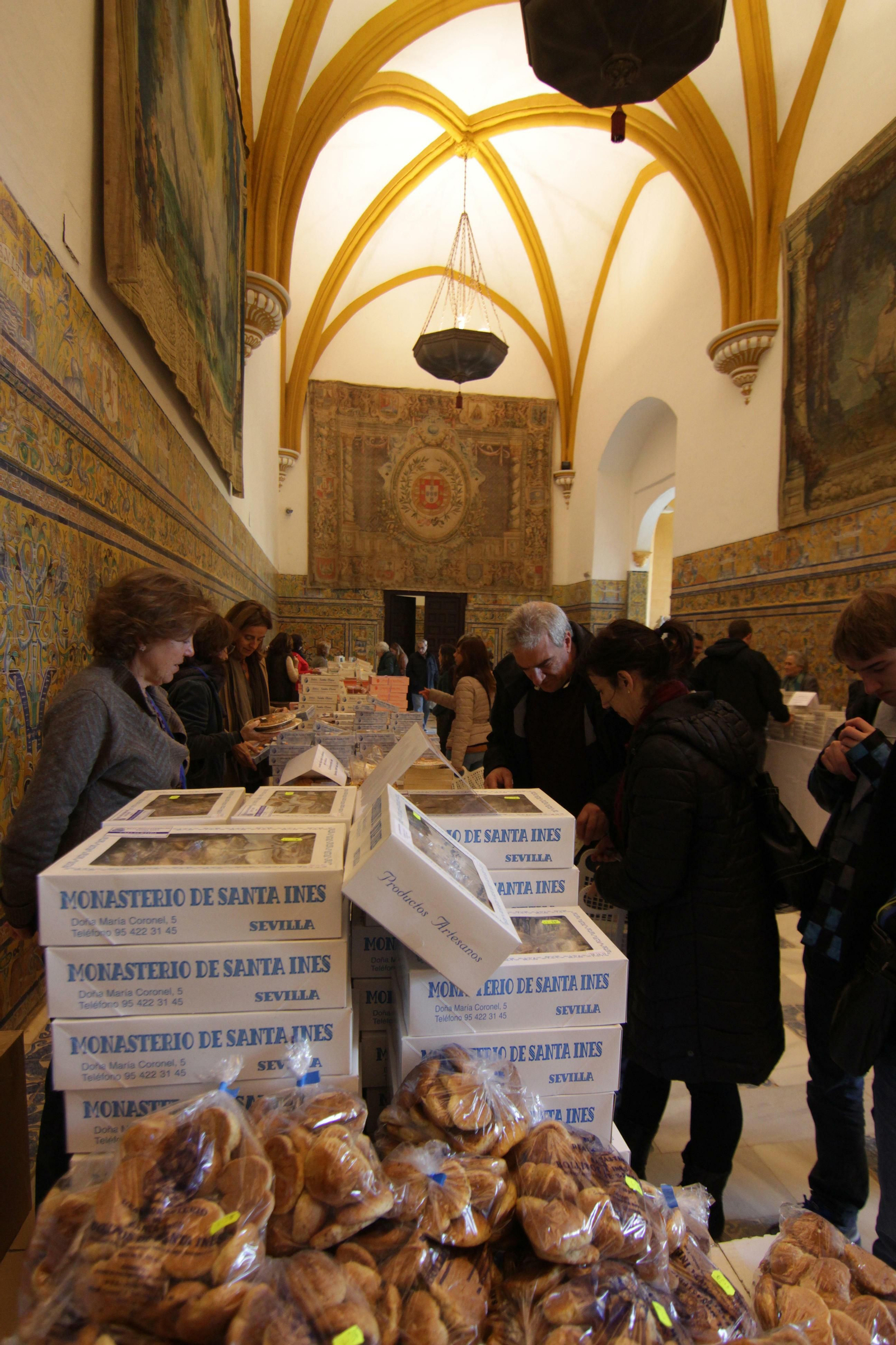 19 conventos de clausura participan en la muestra de dulces, 7 de Sevilla y 12 de la provincia.